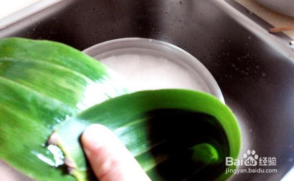 一步步做馋嘴的红枣豆沙粽