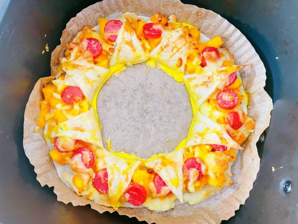 花环手抓饼披萨