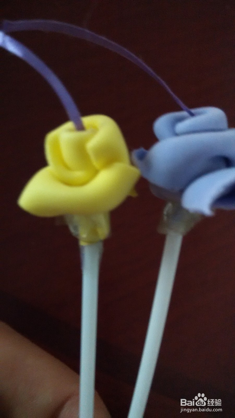 七夕玫瑰花：[1]泡沫玫瑰