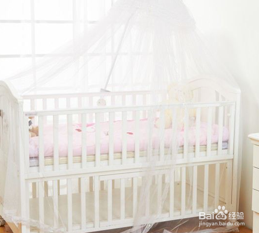 如何正确的使用婴儿床?