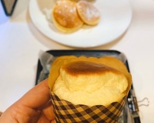 适合小龄宝宝的纸杯蛋糕的做法