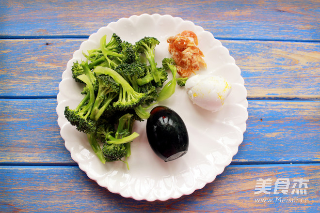 上汤西兰花的做法