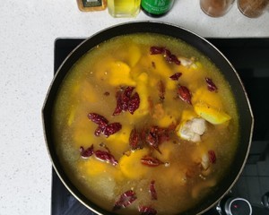 盐焗鸡翅根的做法