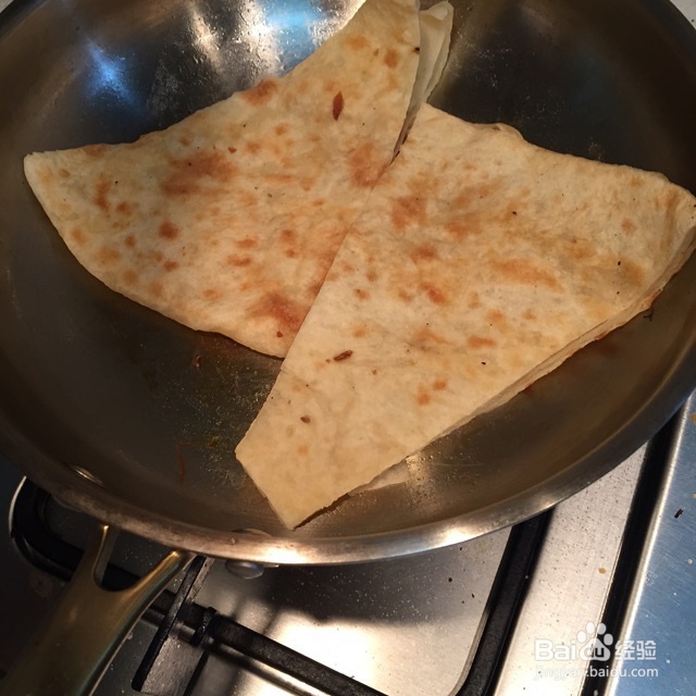 营养美味的家常鱼头泡饼