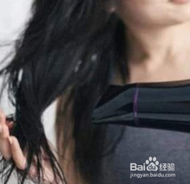 烫完头发很毛躁怎么办