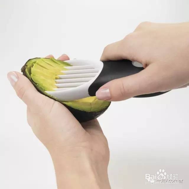 牛油果怎么去皮