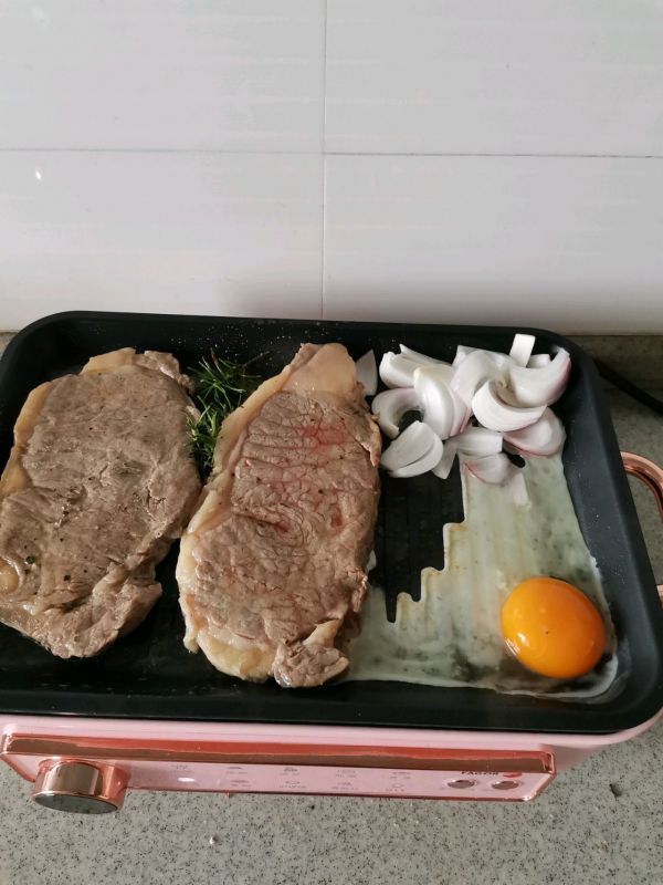 香煎黑胡椒牛排