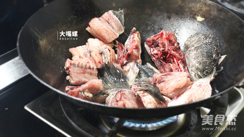 特色螺蛳斑鱼锅丨大嘴螺