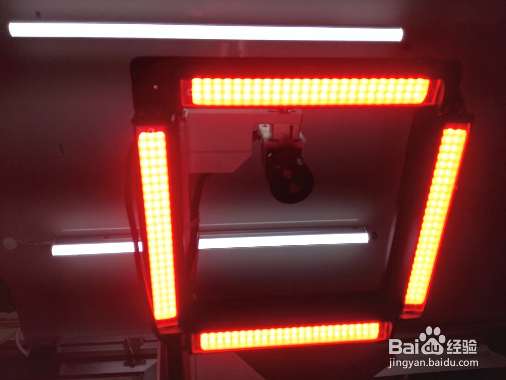 全自动太阳能电池片串焊排版一体机工艺流程图