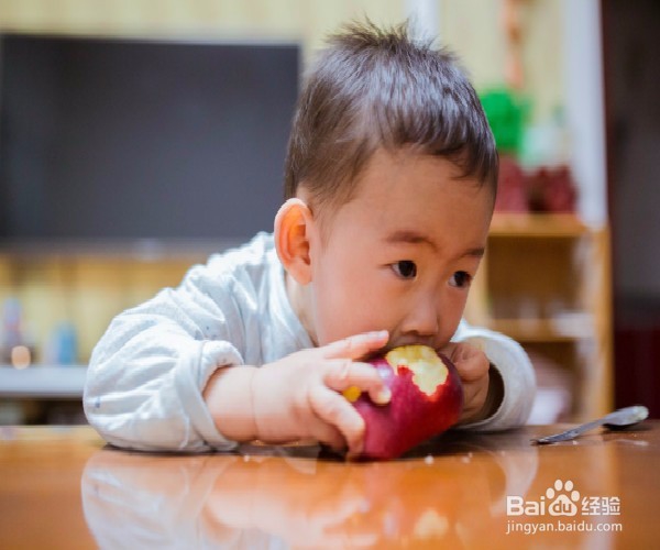 <b>如何让孩子自觉吃水果呢</b>