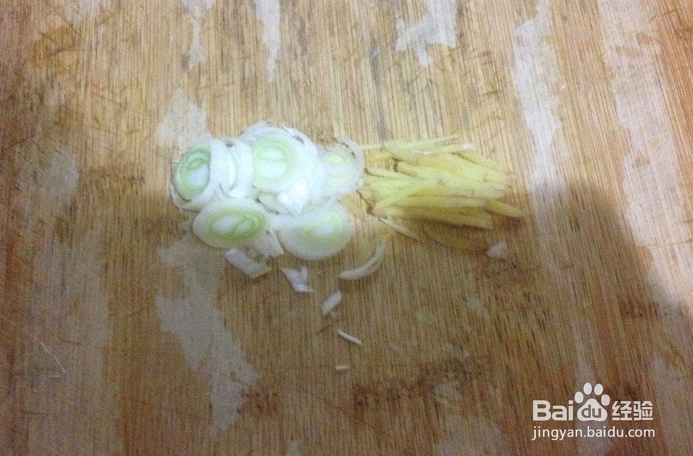 油焖笋怎样做——好吃易做的家常红烧笋