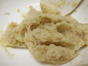 养生食补精准到克的土豆泥虾球菜谱!