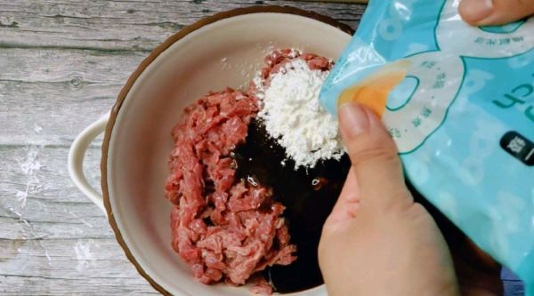 生炒酱汁牛肉丝