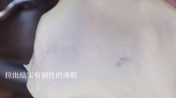 奶香蝴蝶结面包