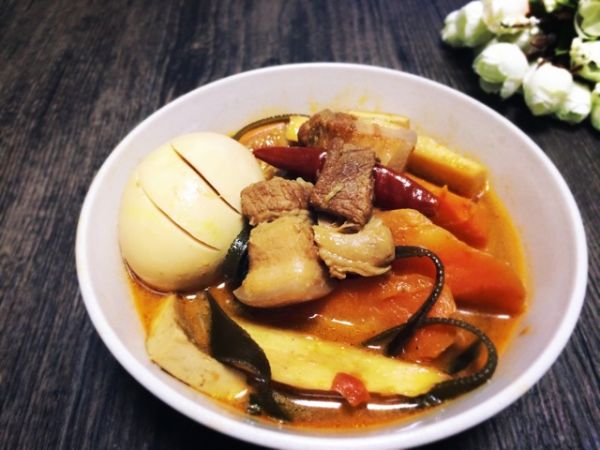 小厨台式私房卤肉锅