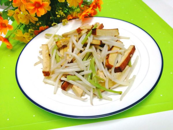 香干香芹绿豆芽