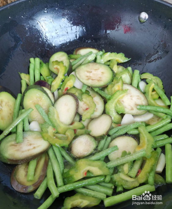 茄子豆角与苦瓜的家常做法