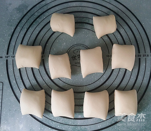 黑芝麻桑茸酥烧饼