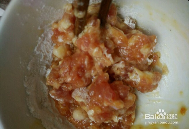 三重口感的豪华肉饼蒸蛋