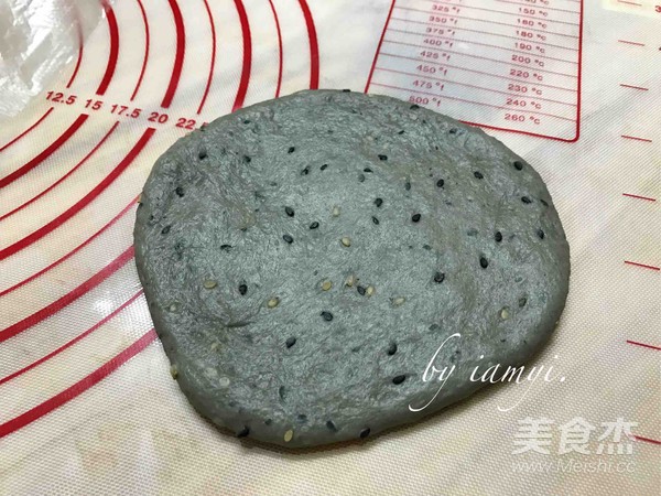 芝麻排包的做法