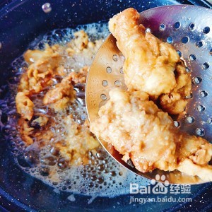怎么做甜辣酥脆的韩式炸鸡？
