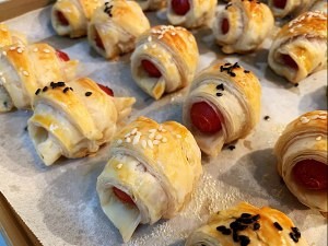 香肠可颂（手抓饼版）