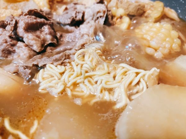 鲍汁鲜香筋头巴脑