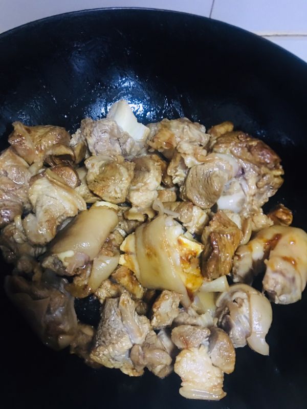 红烧羊肉炖萝卜