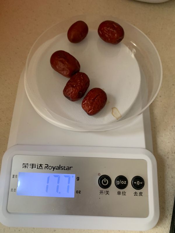 茯苓薏米莲子汤