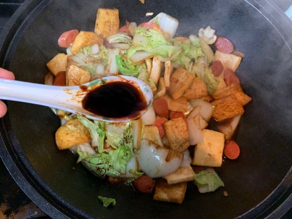 白菜豆腐火腿煲