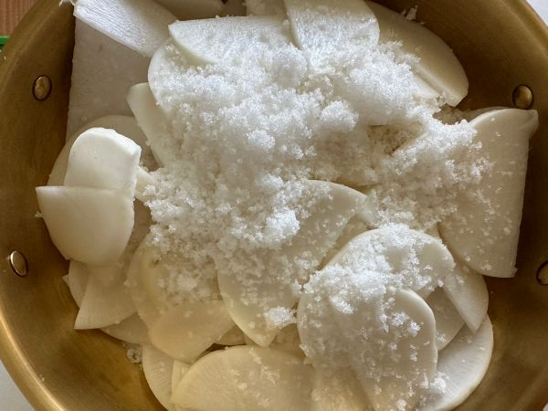 捞汁糖醋爽口萝卜