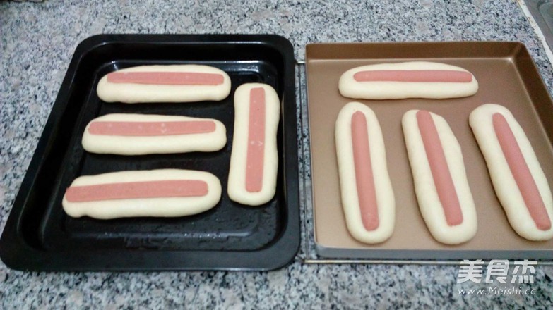 火腿卡仕达酱面包