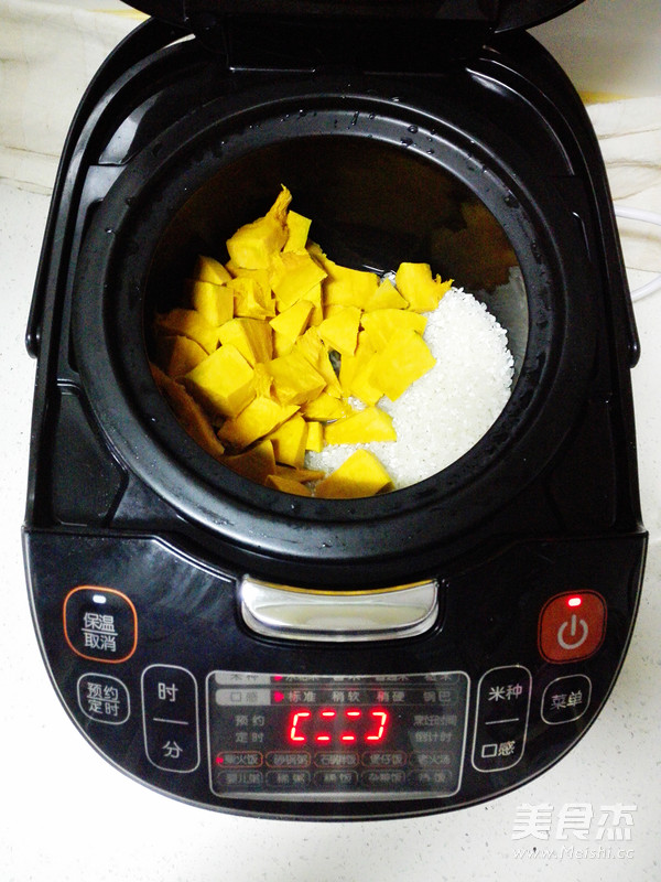 香糯南瓜粥的做法