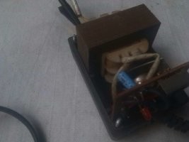 这样学使用万用表之 怎样看懂剃绒器电源