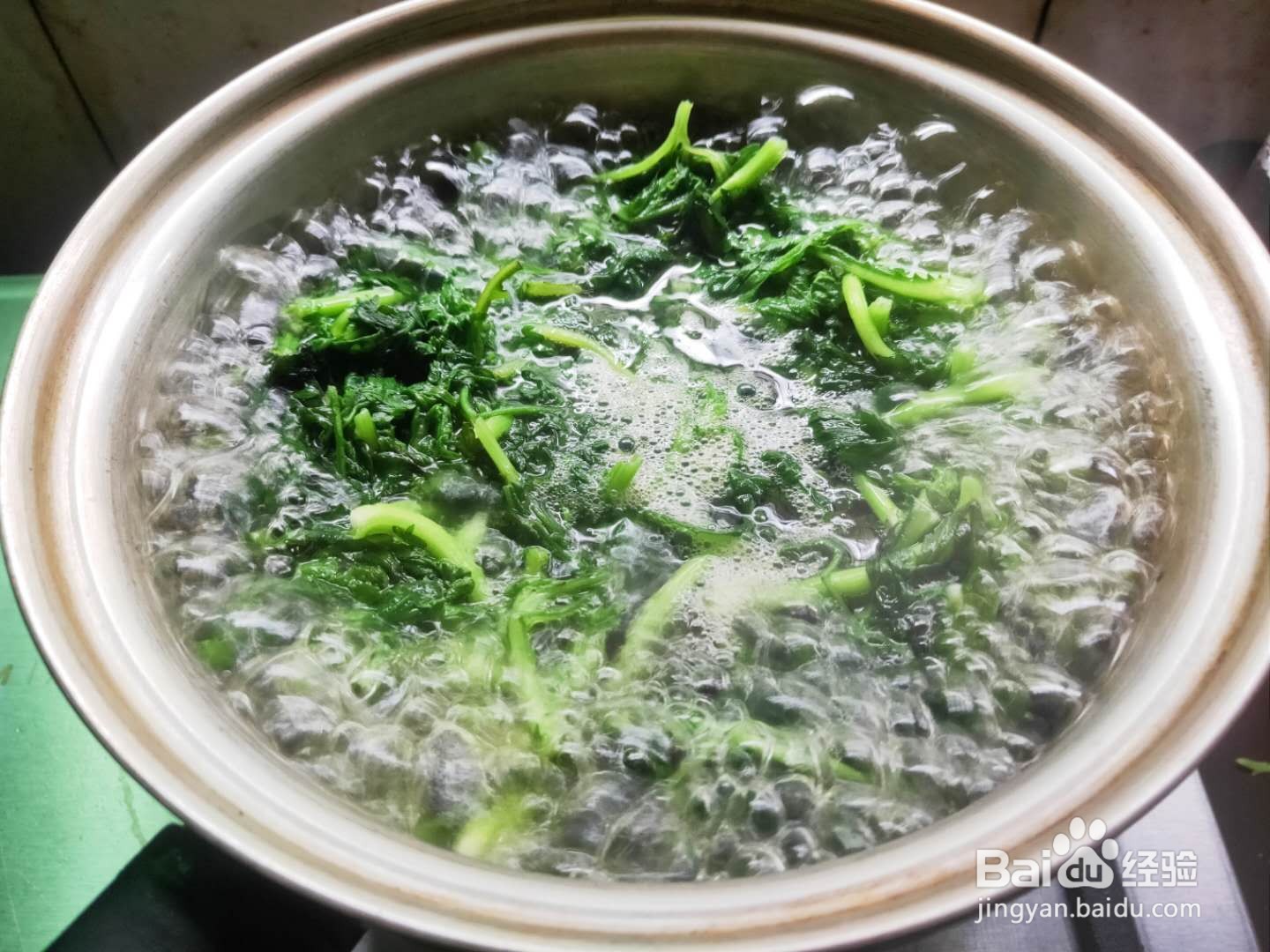 凉拌茼蒿---养生菜系列