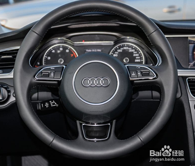 奥迪A4L进取型怎样选择驾驶模式