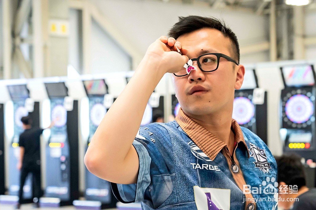 初学怎么练飞镖