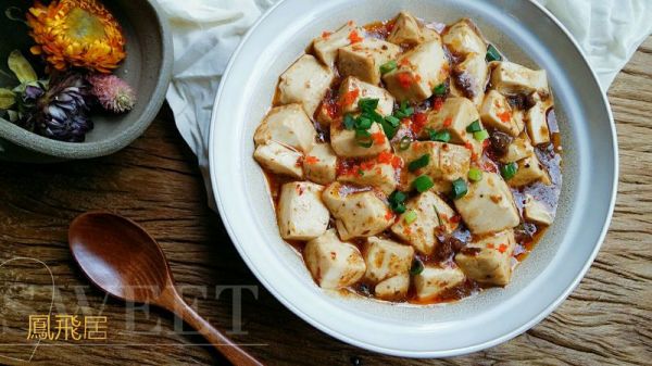 鱼籽牛肉酱烩山水豆腐