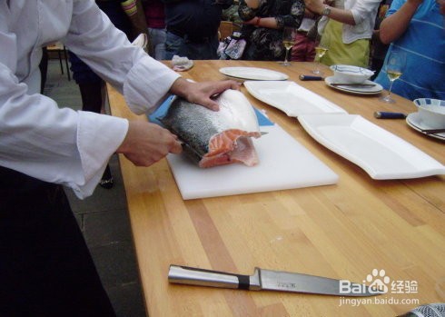 三文鱼各部位切片图解