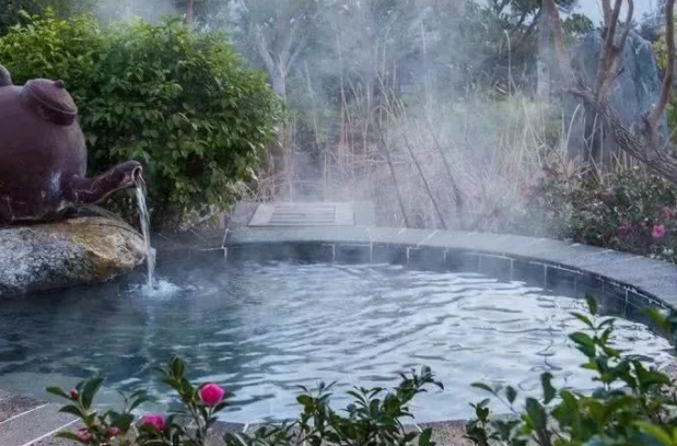 泡完温泉用不用冲澡