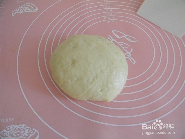 健康烘焙——蛋黄椰蓉卷芯面包