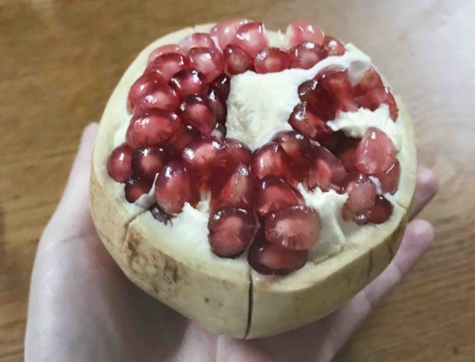 石榴的剥法