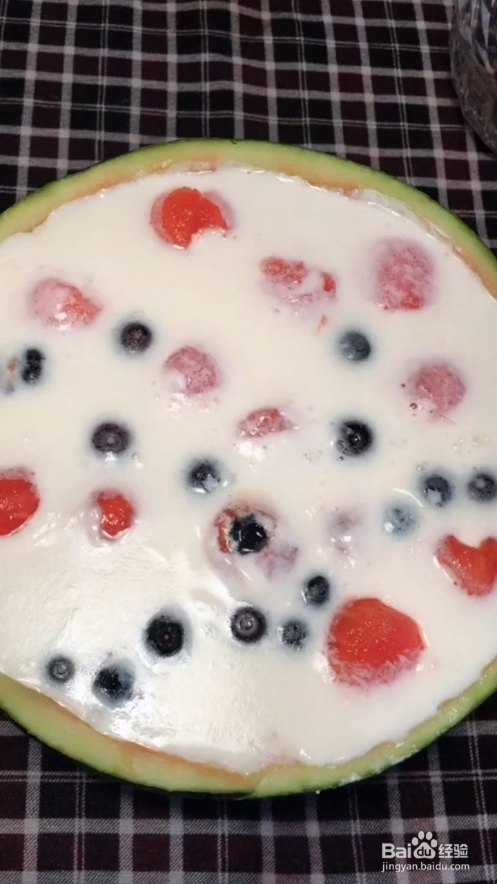 教你做西瓜蓝莓牛奶冻？