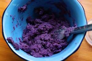 苦瓜紫薯圈的做法