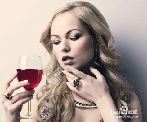 品鉴优品红酒的作用功效小常识