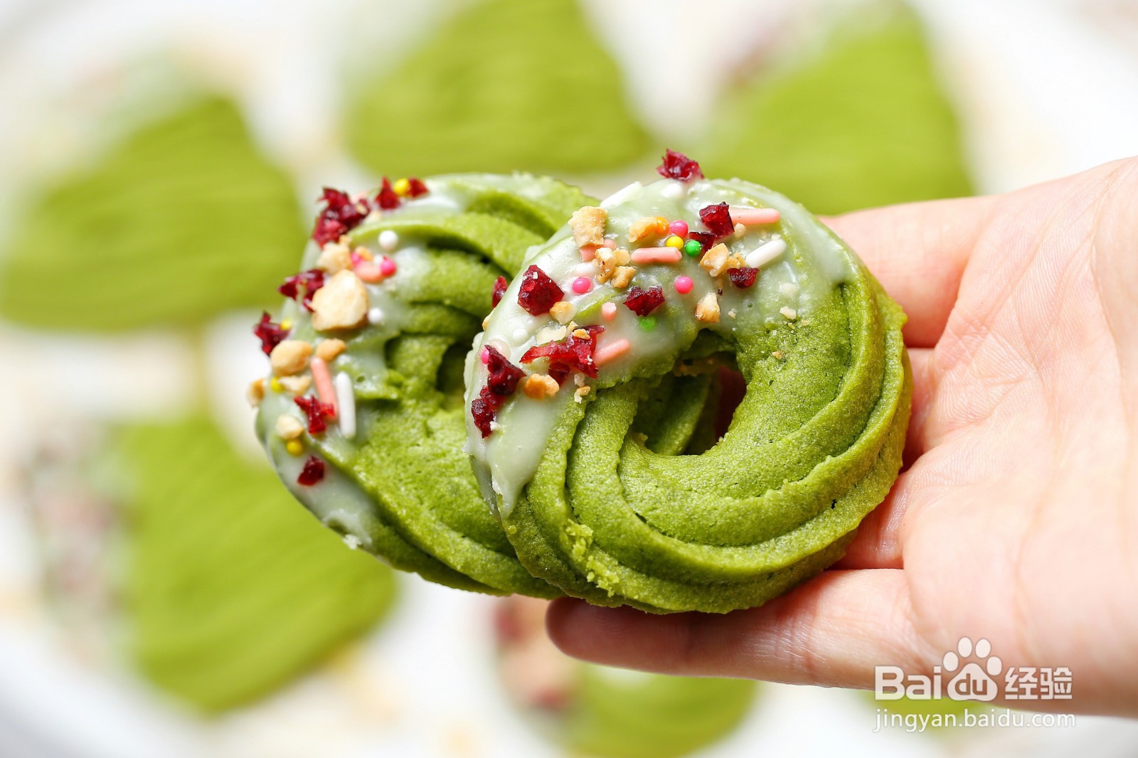 怎么做圣诞树花环曲奇饼干