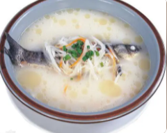 如何做萝卜丝鲫鱼汤