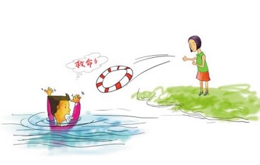 发现有人溺水,应该如何施救