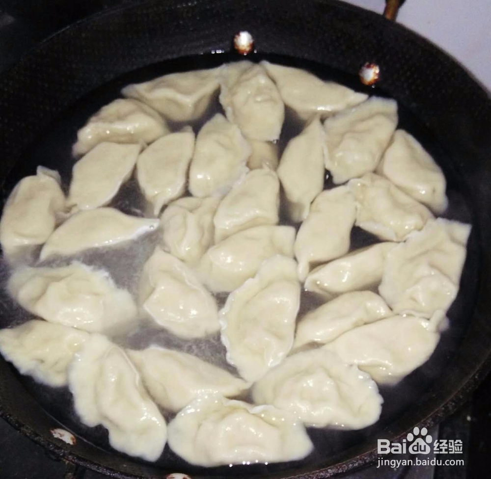 白菜猪肉馅饺子的制作方法