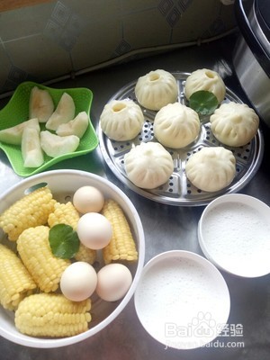 板栗椰蓉包的做法